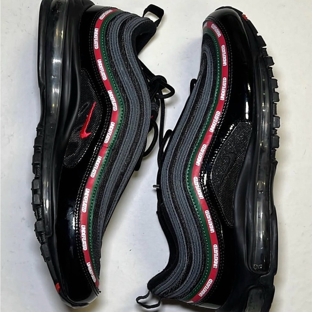 Nike Air Max 97 Undefeated
